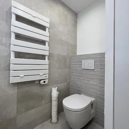 Magnifique Les Pieds Dans L'eau A Apartamento Saint-Laurent-du-Var