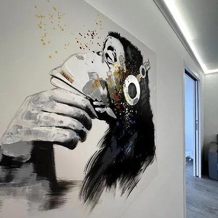 Magnifique Les Pieds Dans L'eau A * Saint-Laurent-du-Var